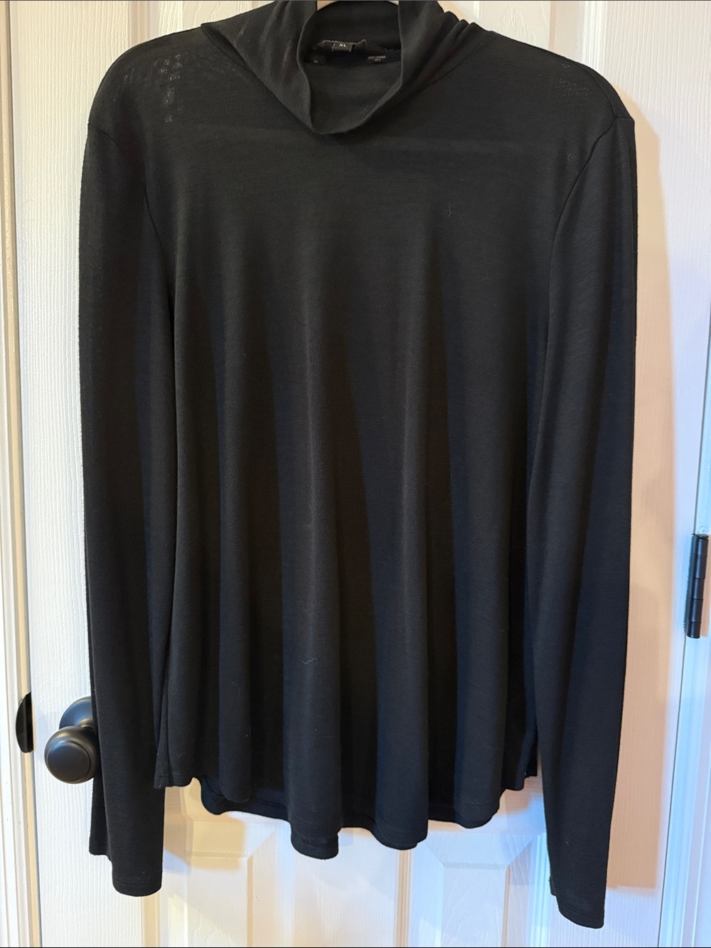 Banana Republic Black Lightweight Long-Sleeve mock turtleneck Women's Top